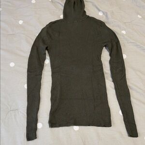 NWOT Express Dark Green Turtleneck Sweater